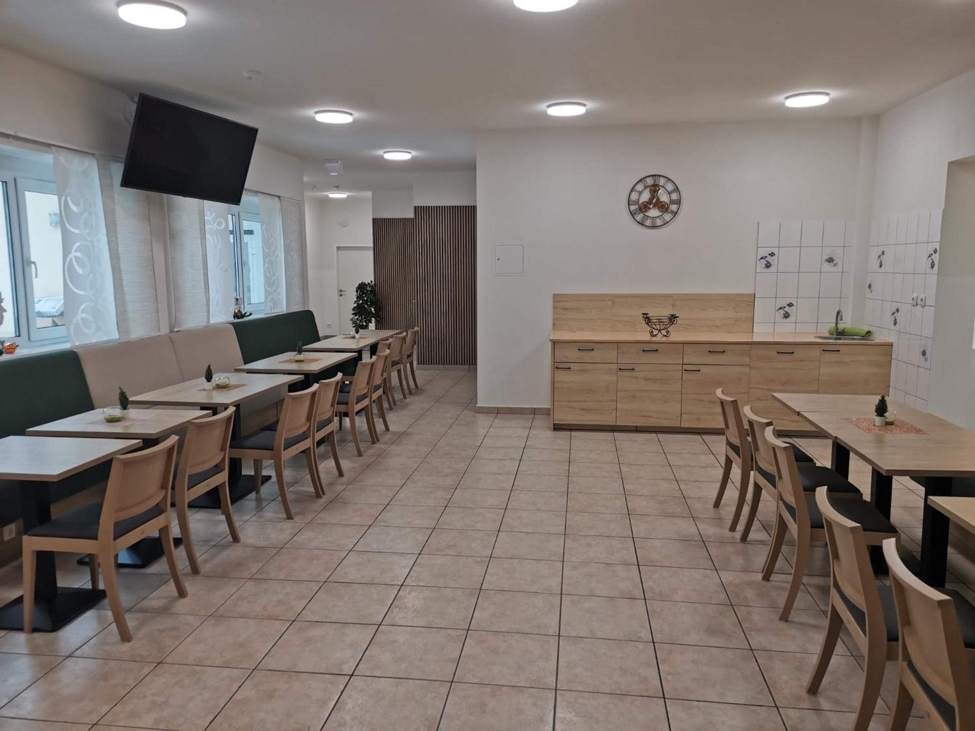 Gaestehaus Hebalm, Family & Friends Auf 900 M2 Wohnflaeche Erleben, Alleinnutzung Moeglich Pack 外观 照片