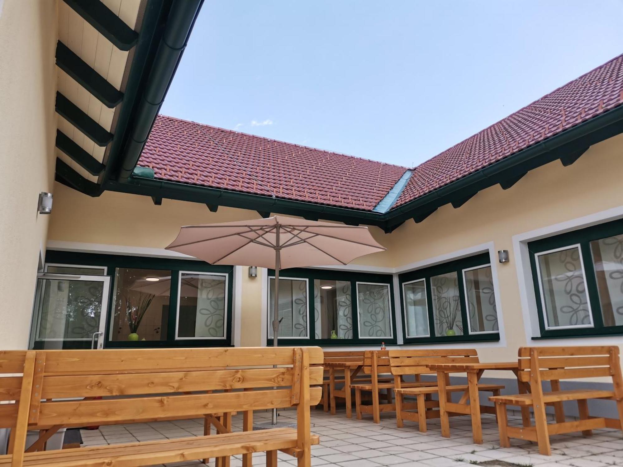 Gaestehaus Hebalm, Family & Friends Auf 900 M2 Wohnflaeche Erleben, Alleinnutzung Moeglich Pack 外观 照片