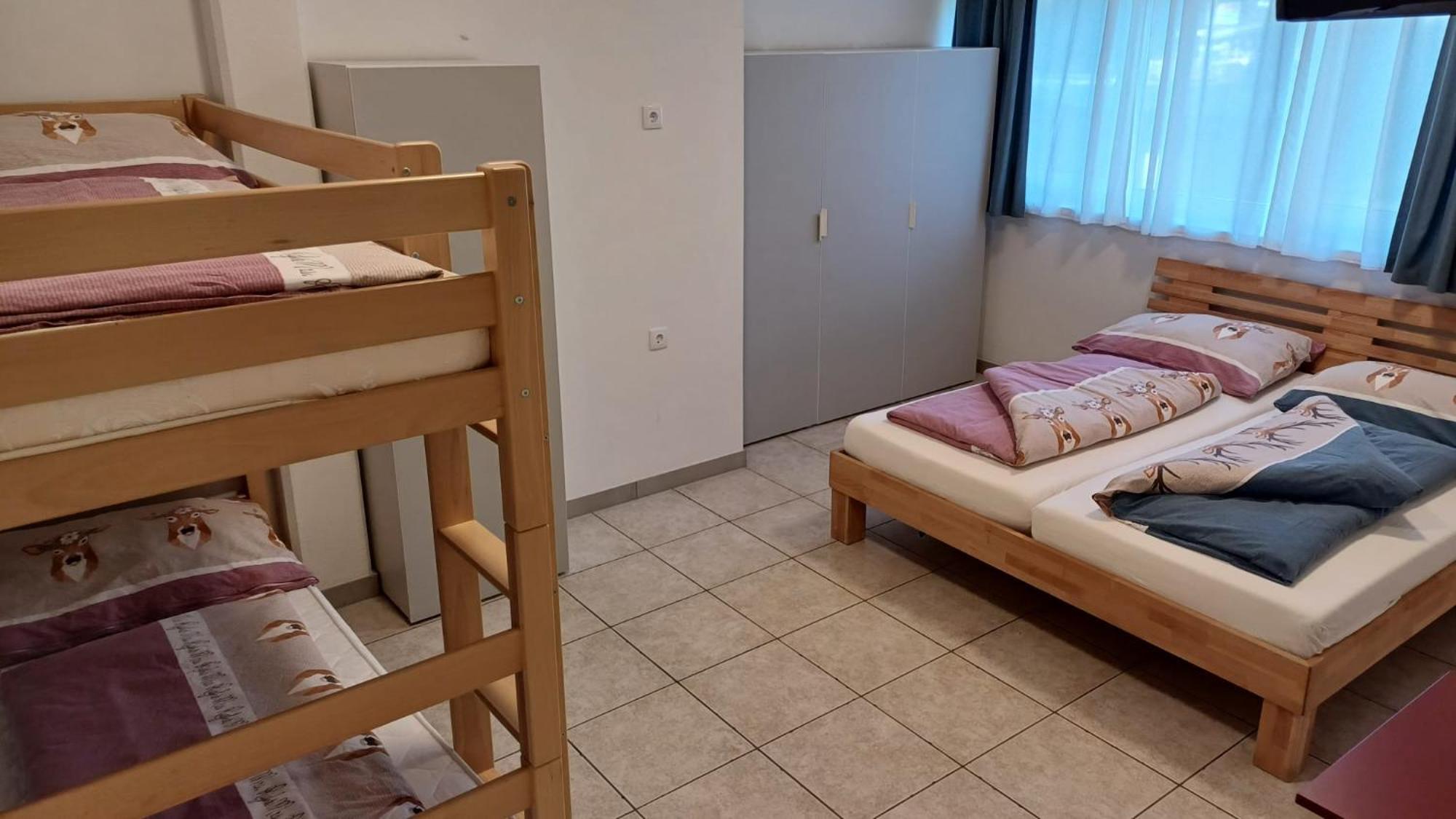 Gaestehaus Hebalm, Family & Friends Auf 900 M2 Wohnflaeche Erleben, Alleinnutzung Moeglich Pack 外观 照片